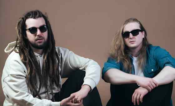 The Quasi Kings