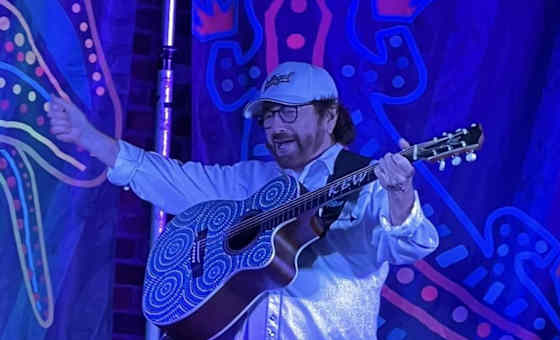 Kevin Bloody Wilson - Fair Dinkum Funny