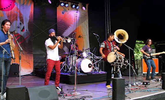 Red Baraat