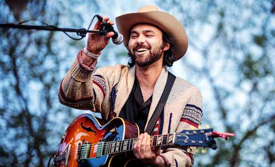 Shakey Graves