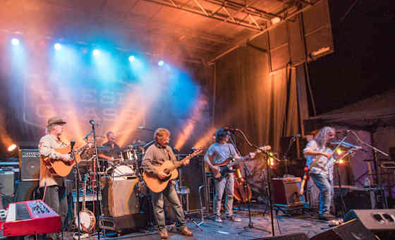 Railroad Earth