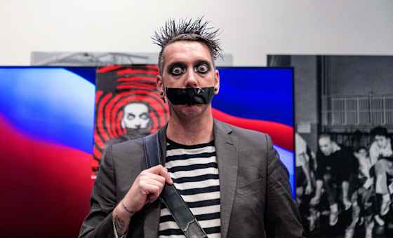 Tape Face