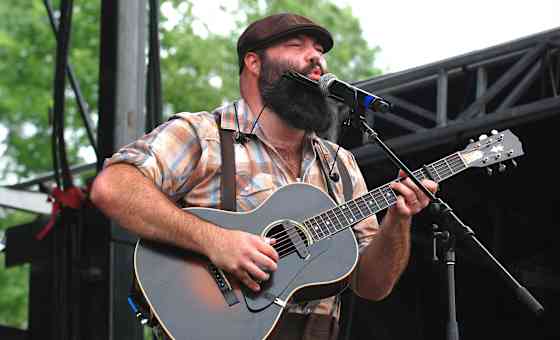 Rev Peyton’s Big Damn Band