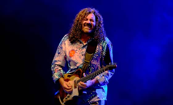 Tab Benoit