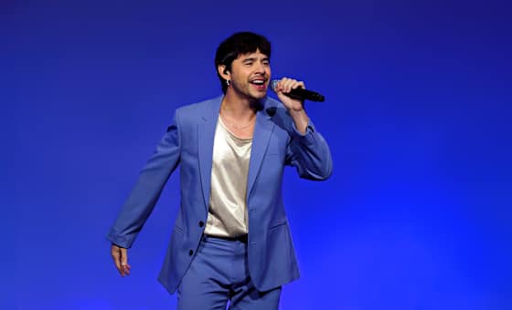 David Archuleta Holiday Show