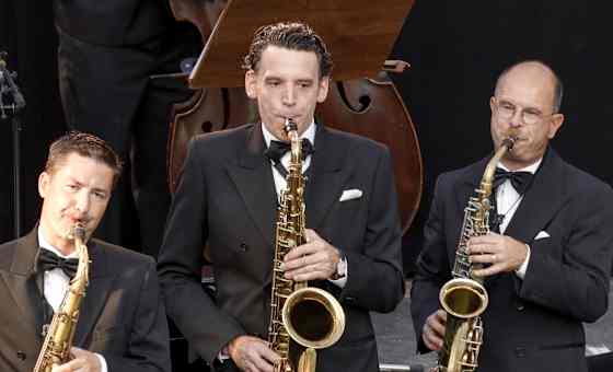 Swing Dance Orchestra