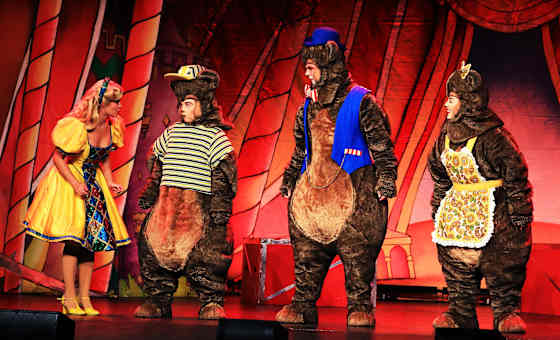Goldilocks and The Three Bears (Pantomime)
