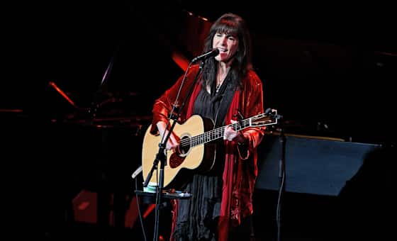 Karla Bonoff