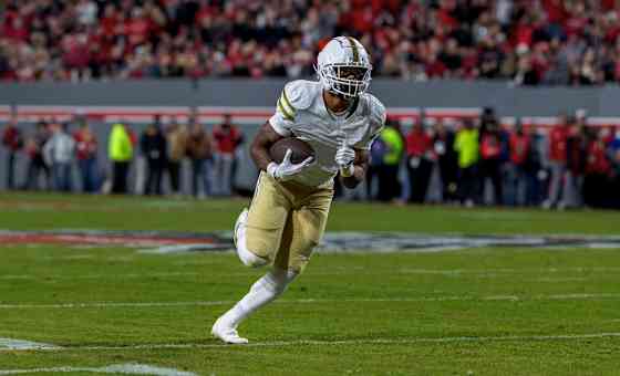 Louisville Cardinals at Georgia Tech Yellow Jackets Football