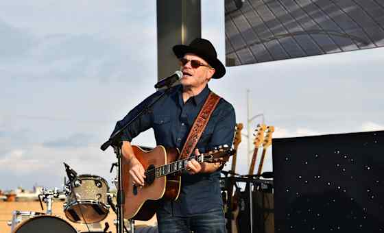 Jason Eady