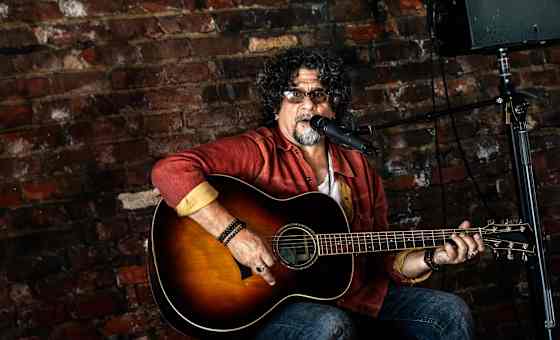 Dan Navarro @ The Collective Encore