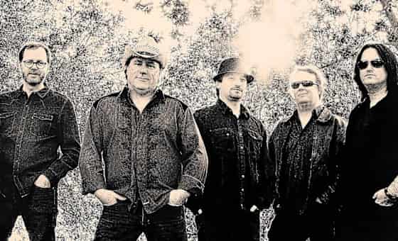 Petty Theft Live At Bartonville Store
