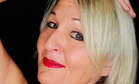 Annette Kruhl - Vom Karma-Coach ins Kuschel-Camp