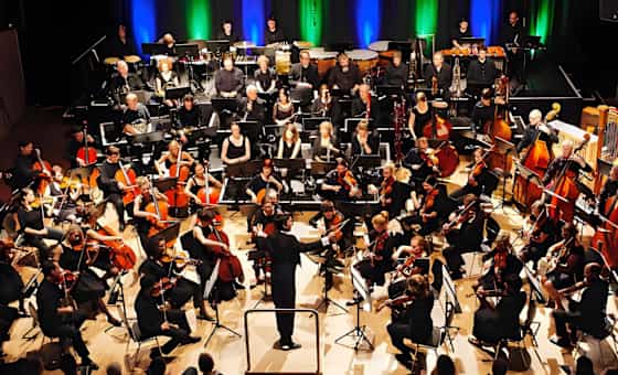 Flora Sinfonie Orchester - KINDERKONZERT \"Der Nussknacker\"- geeignet ab 6 J