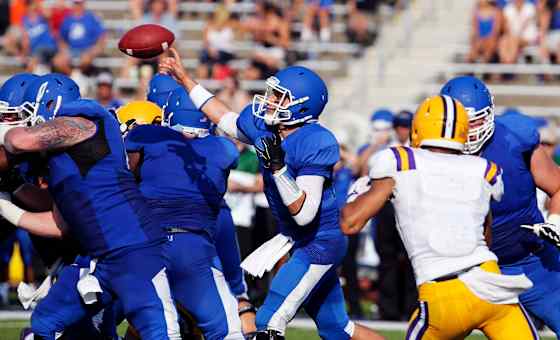 UMass Minutemen at Buffalo Bulls Football