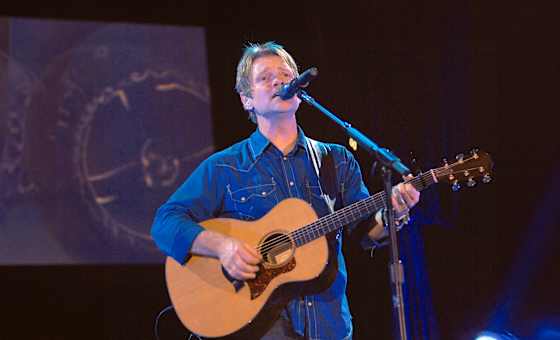 Steven Curtis Chapman
