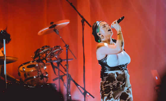 Roxeanne Hazes