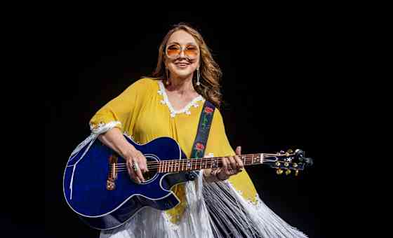 Pam Tillis