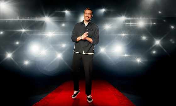 Iain Stirling
