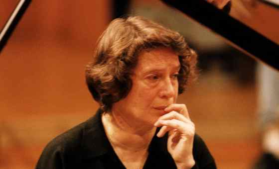 Elisabeth Leonskaja