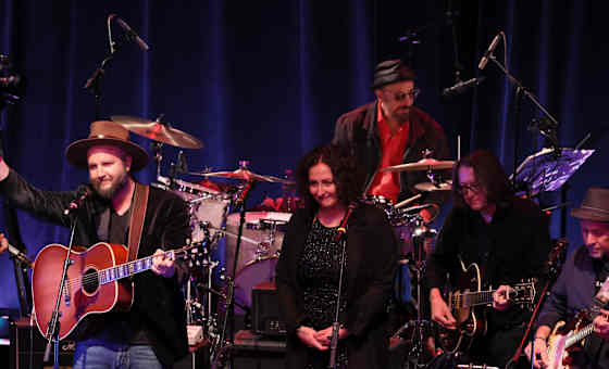The Alternate Routes and Pete Muller