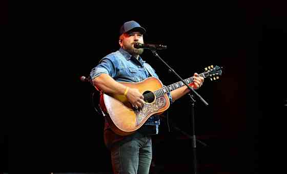 Logan Mize @ House of Independents