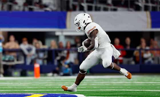 Arkansas Razorbacks at Texas Longhorns Football
