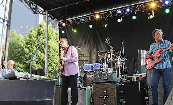 Robert Cray Band