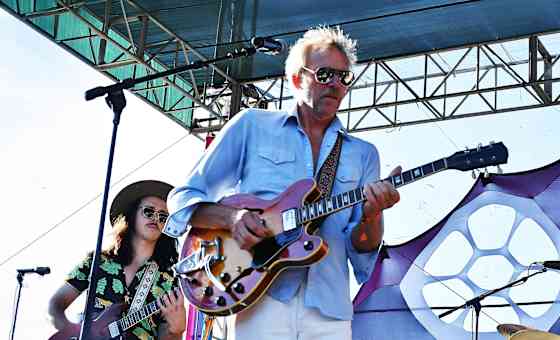 The Mother Hips @ Moe's Alley