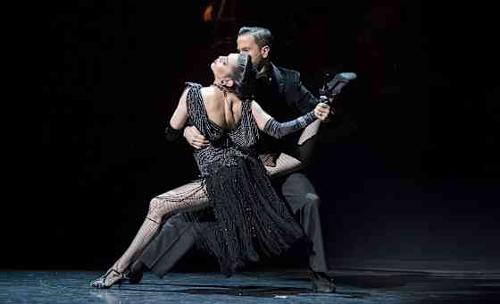 Tango after Dark card