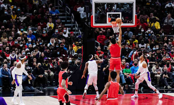 Cleveland Cavaliers at Chicago Bulls