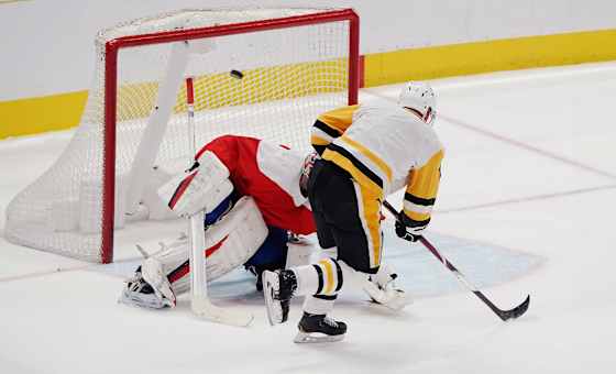 Columbus Blue Jackets at Pittsburgh Penguins