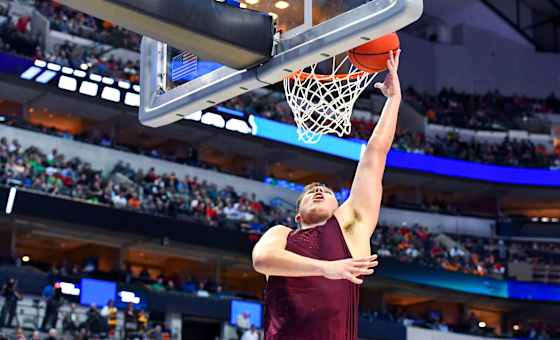 Augustana College at Loyola Chicago Ramblers Basketball