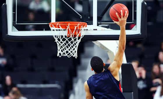 Youngstown State Penguins at Robert Morris Colonials Basketball