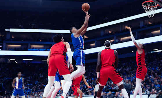 New York Knicks at Sacramento Kings