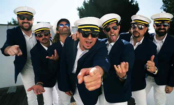 Yachtley Crew