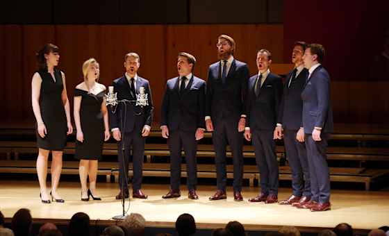 VOCES8 meets Chanticleer card