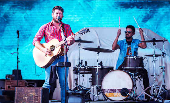 Shane Smith & The Saints