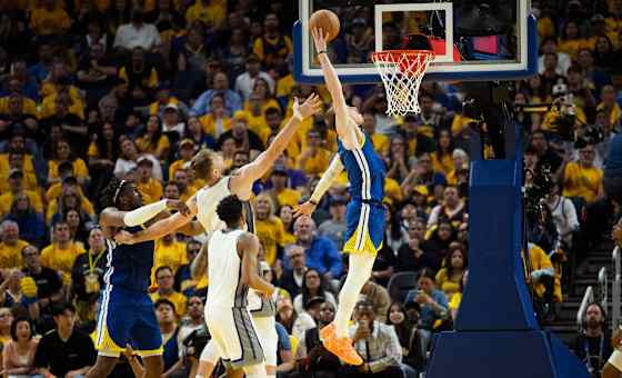 Dallas Mavericks at Golden State Warriors