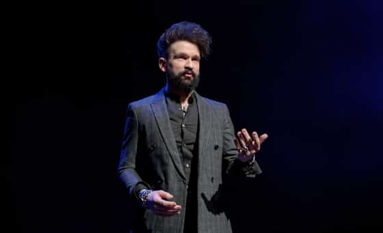 Colin Cloud