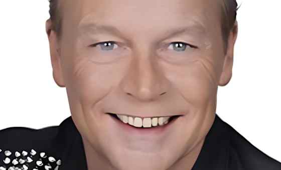 Dennis Jones