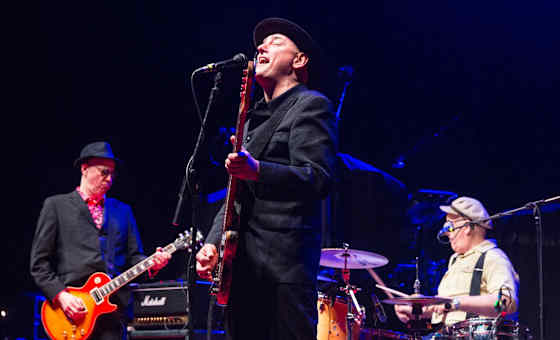RUTS DC PRESENT THE RUTS