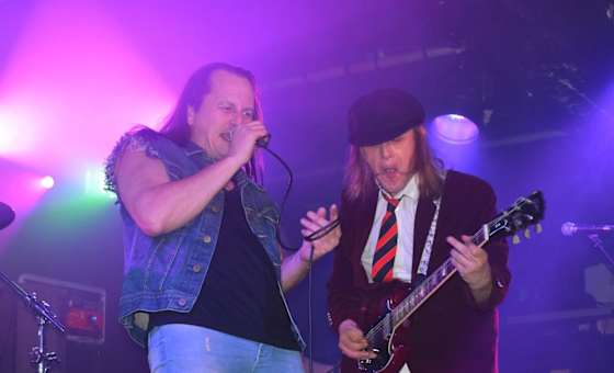 Noise Pollution - The AC/DC Experience