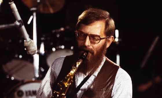 Lew Tabackin