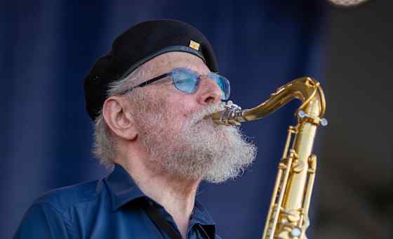 Lew Tabackin