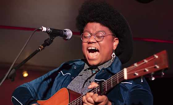 Amythyst Kiah @ The Parkway Theater