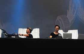 Entradas Booka Shade