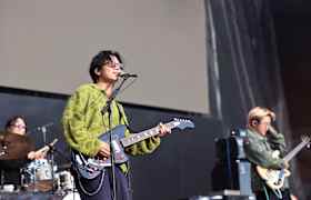 Entradas Wave To Earth