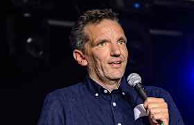 Henning Wehn Bilet