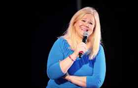 Caroline Rhea Bilet